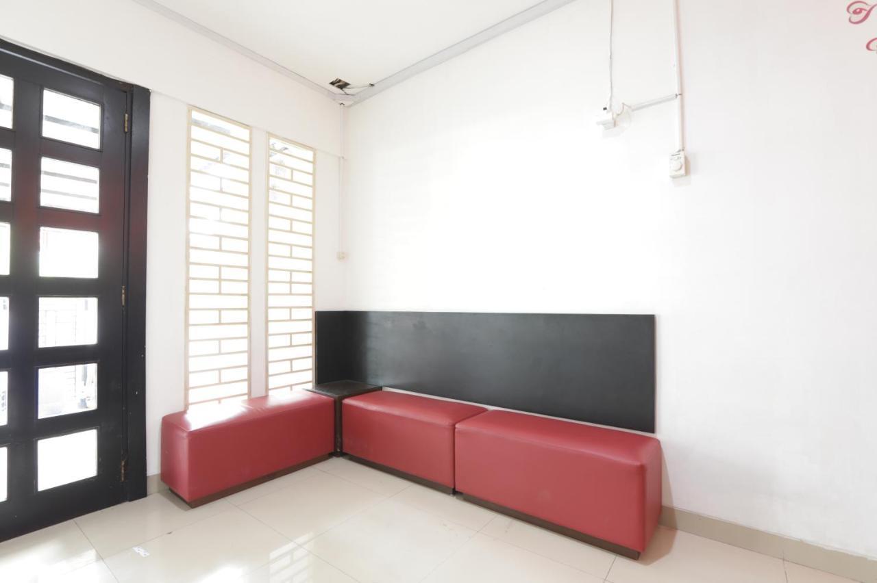 Oyo 345 Wynne Residence Jakarta Ngoại thất bức ảnh