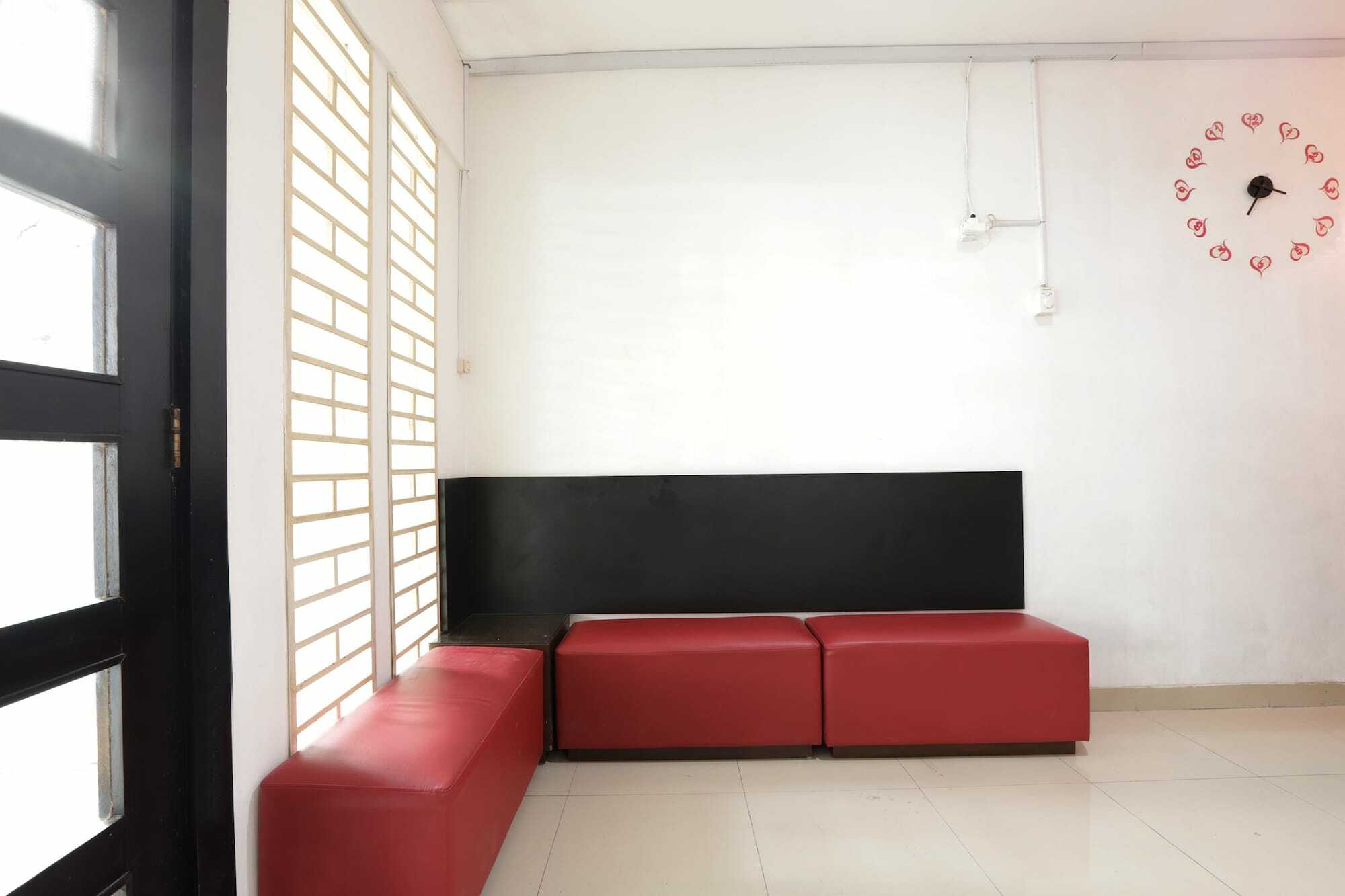 Oyo 345 Wynne Residence Jakarta Ngoại thất bức ảnh